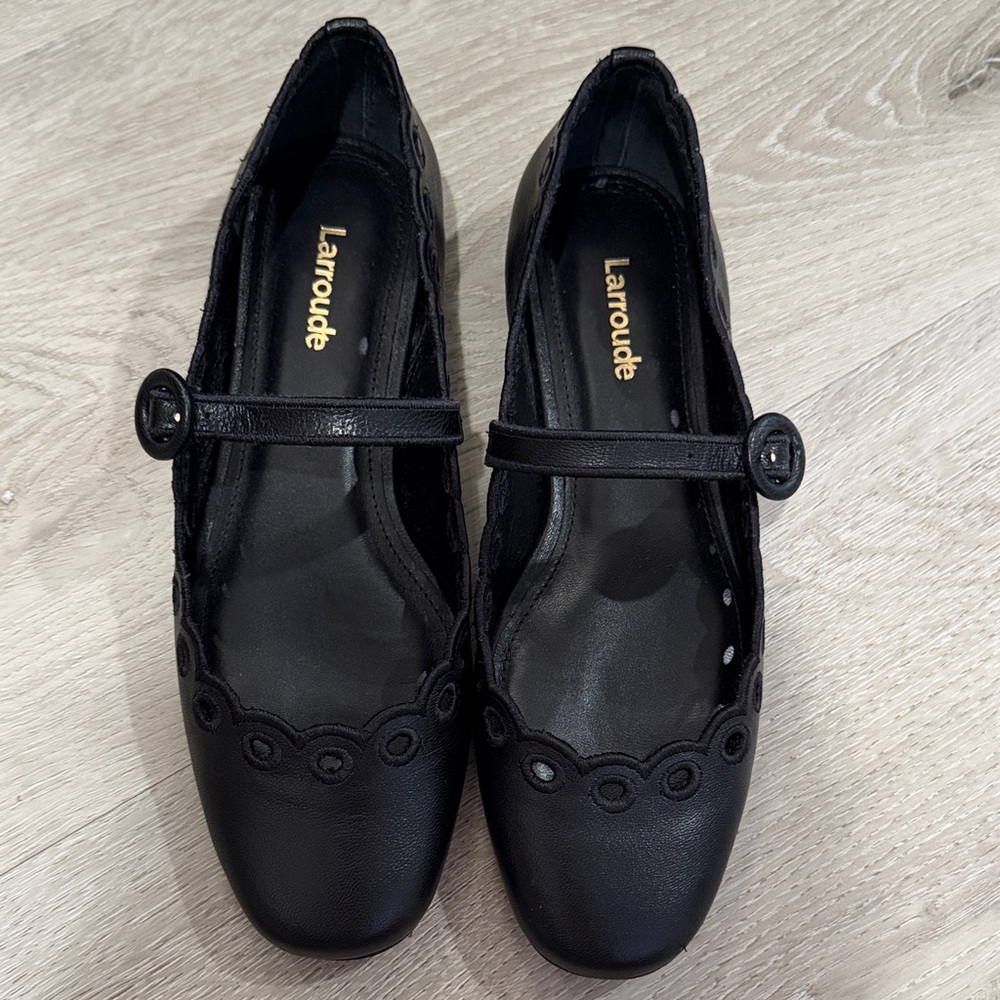 Larroude Black Scalloped Mary Jane Flats